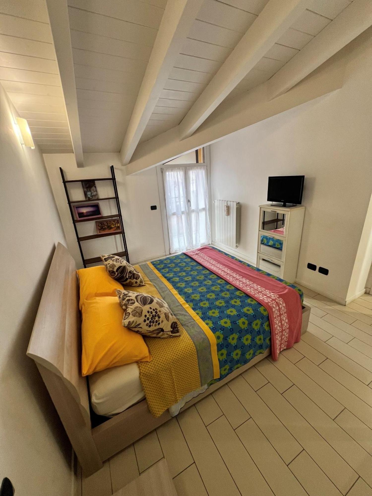 Mansarda Polpetta Apartman Corsico Kültér fotó